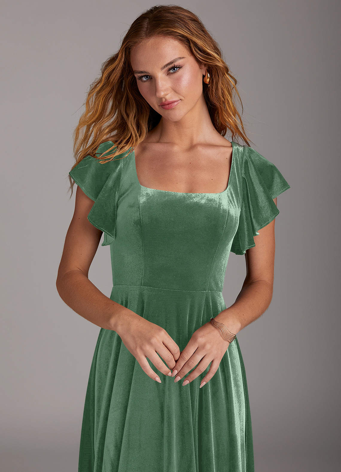 Azazie Bondi Robes de demoiselle d'honneur Robe Trapèze en velours Fente Latérale Eucalyptus image2