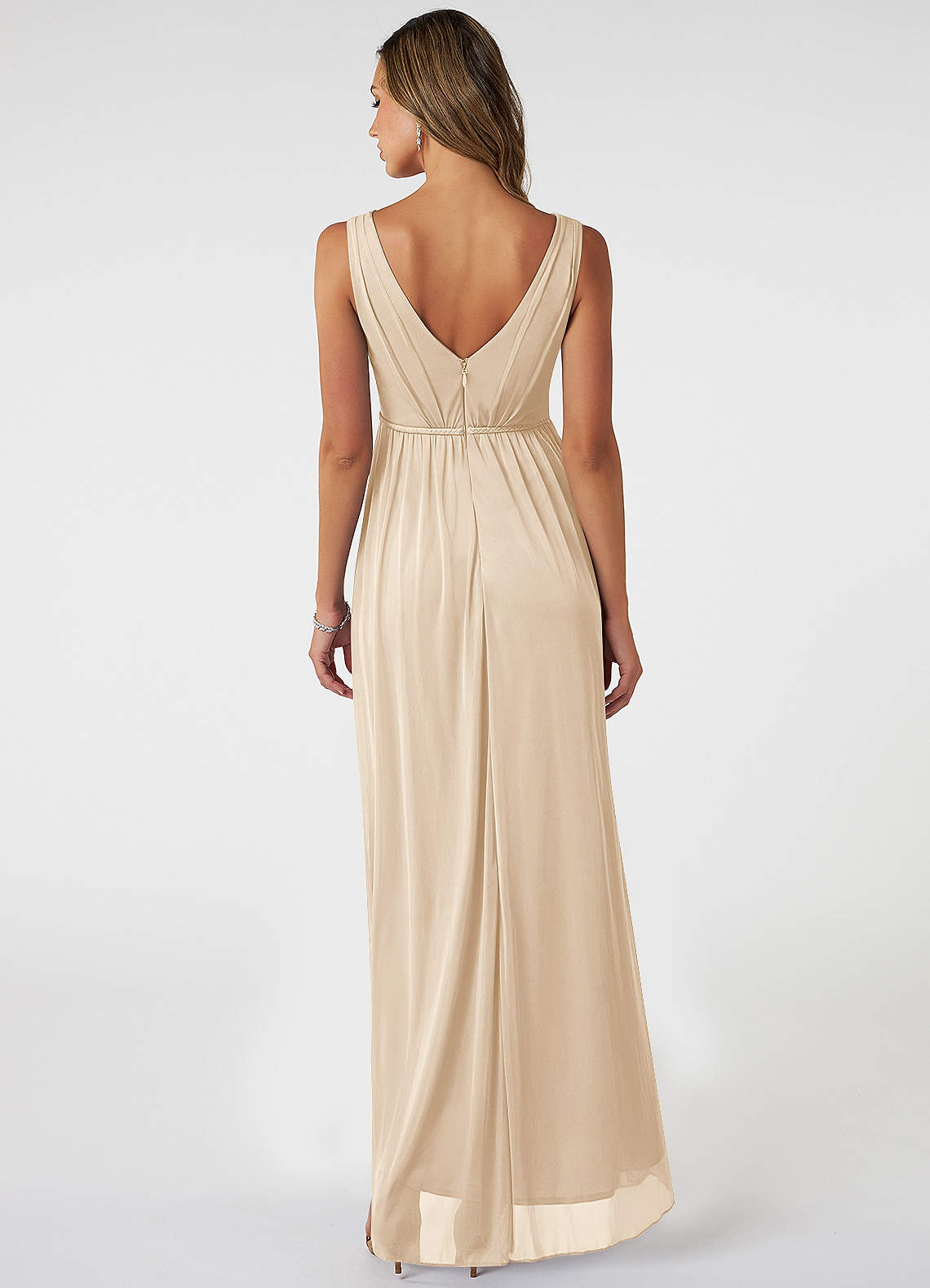 Azazie Tanicia Robes de demoiselle d'honneur Robe Trapèze en Maille Col V plissé Champagne image1