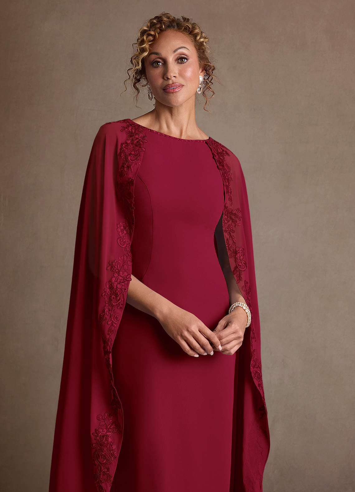Azazie Artemisia Vestidos para mãe da noiva Vestido Borgonha de Chiffon de Bainha com Renda image5