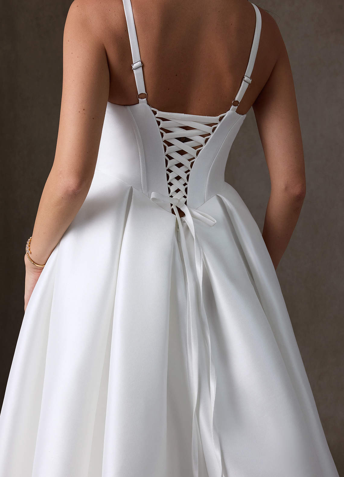Azazie Anijah Vestidos de novia Vestido de Diamante Blanco de Mikado elástico de Corte Princesa image6
