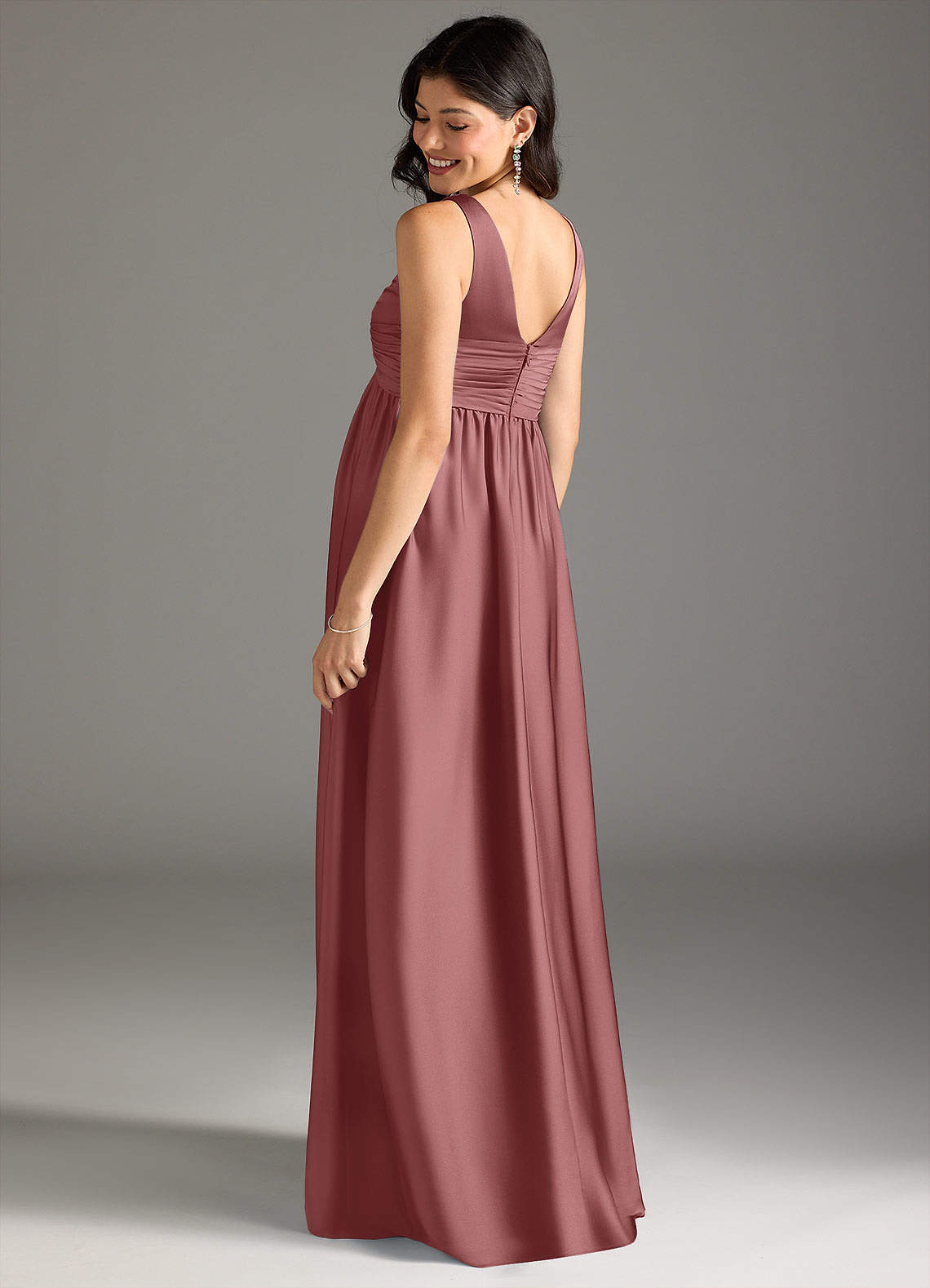 Azazie Yetta vestidos de dama de honor de maternidad Vestido de Corte en A Plisado Hasta el suelo Satén Elástico image2