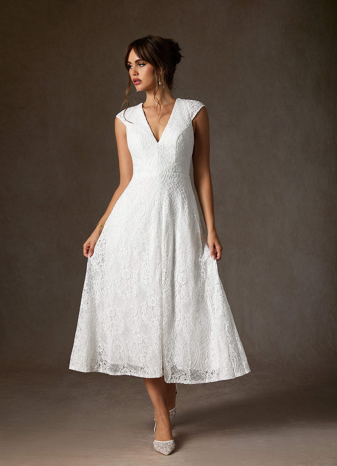 THE TOE Lily Dress ホワイトドレス Azazie Lilly Diamond White A-Line Lace Dress Sample Dress | Azazie