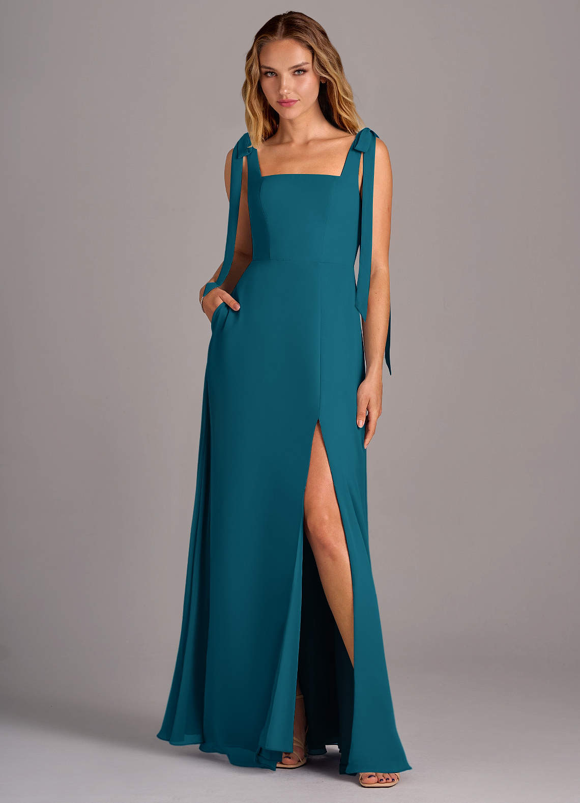 Azazie Debra Brautjungfernkleider Wandelbar A-Linie mit Taschen Chiffon Kleid Tintenblau image1