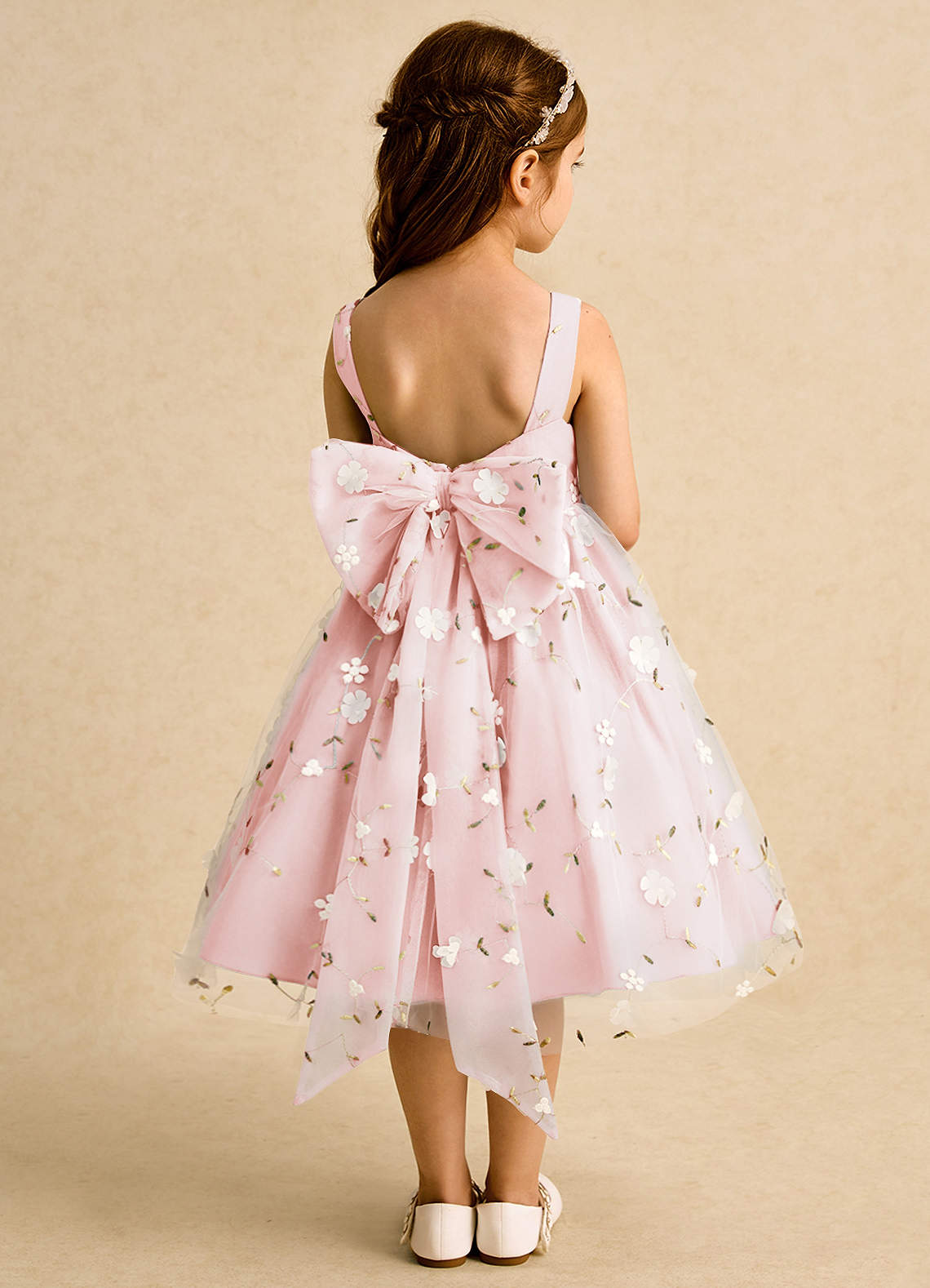 Azazie Bean Flower Girl Dresses Blushing Pink Ball-Gown Sleeveless Tulle Dress image1