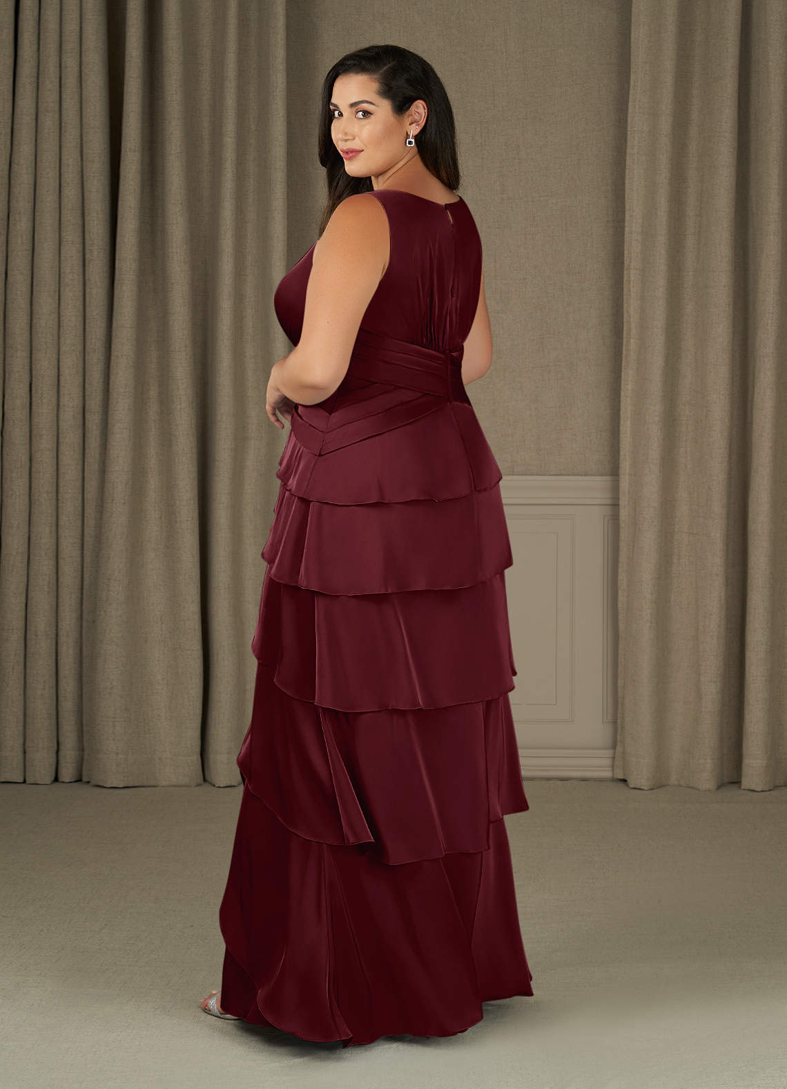 Azazie Viola Abiti per la Madre della Sposa Abito A-Line in Raso Elasticizzato Plissettato Cabernet image7