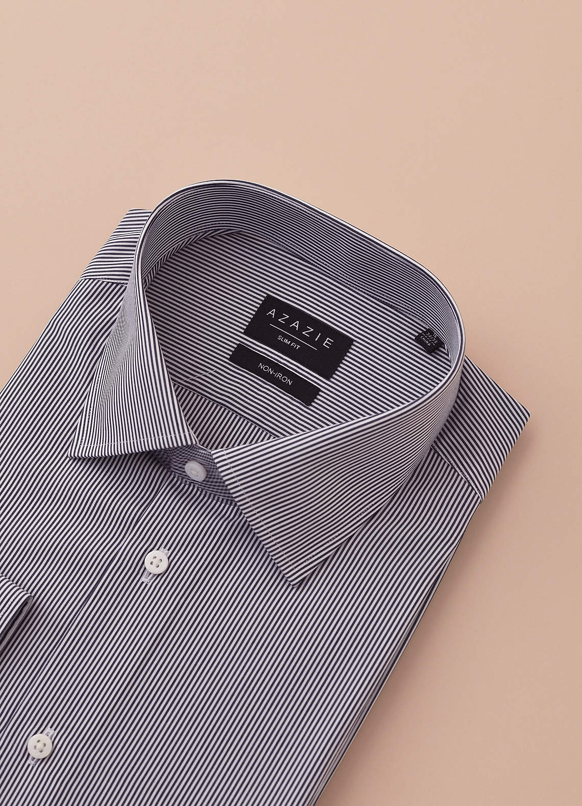 front Aiden Weiß Klassisch Blau Gestreiftes Hemd aus 100 % Baumwolle, bügelfrei