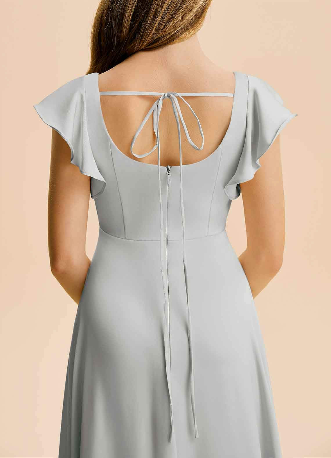 Azazie Bondi Junior Vestido Prata de Cetim elástico de Linha A com Fenda Lateral image5