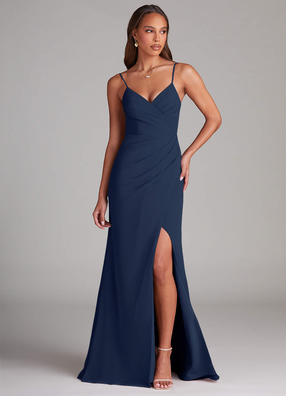 Azazie Maci Brautjungfernkleider Etui Plissee Chiffon Kleid Dunkelmarine image1