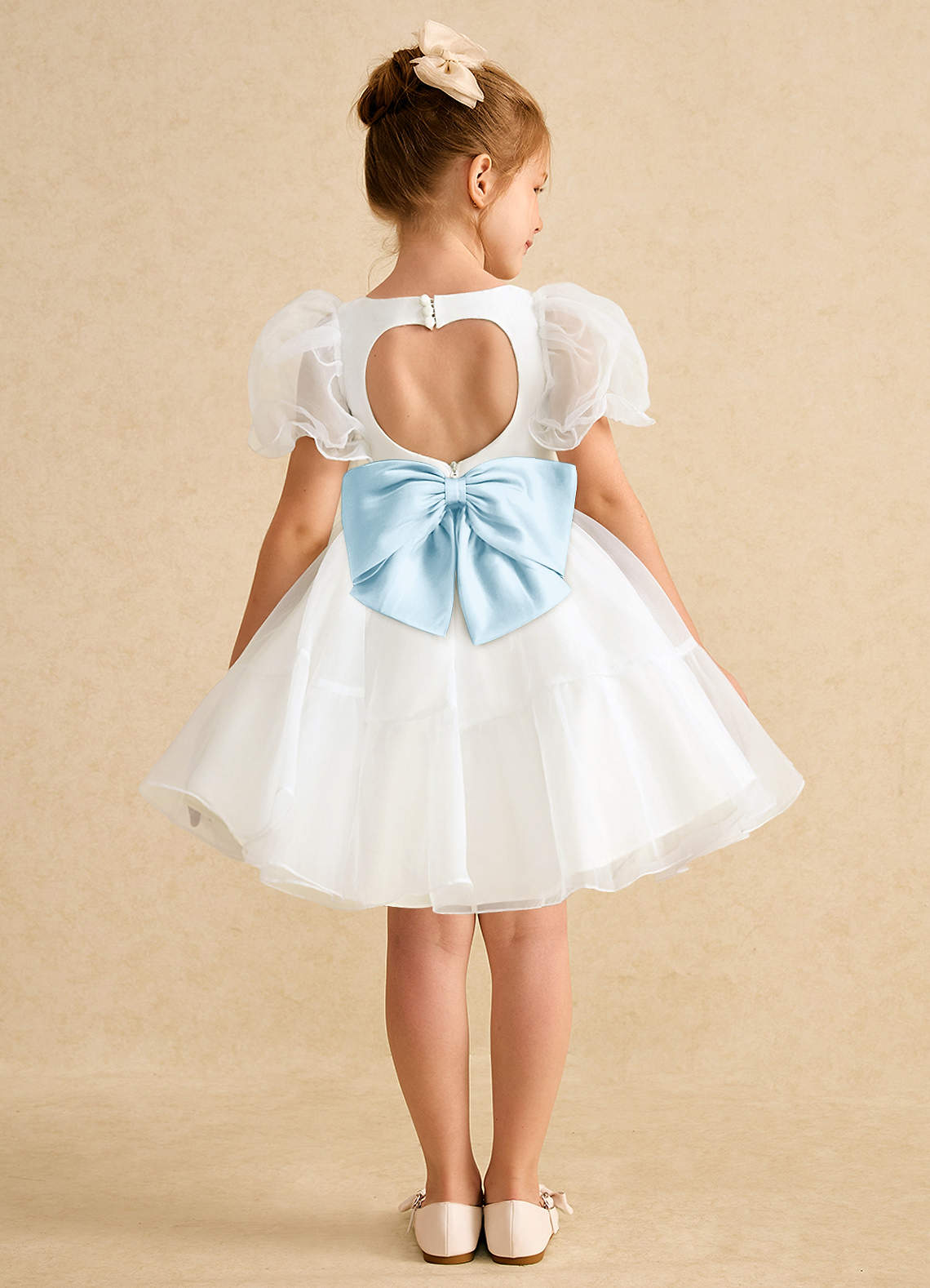 Azazie Debbie vestidos de niña de las flores Vestido de Marfil Azul Cielo de Organza de Princesa con Escote de Corazón image1