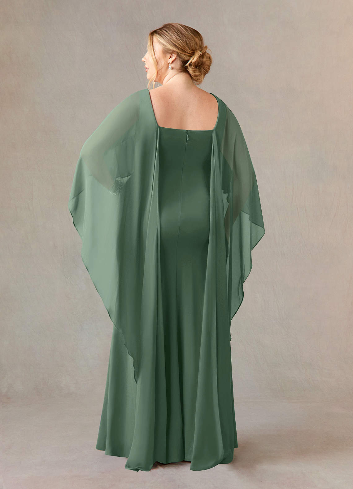 Azazie Dion Vestidos para mãe da noiva Vestir Eucalipto de Crepe Esticado de Bainha image8