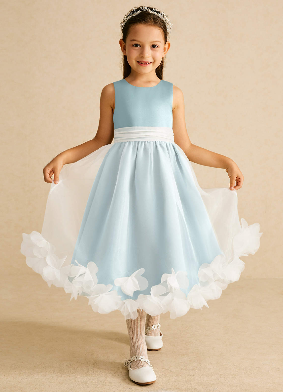 Azazie Stardust Blumenmädchenkleider A-Linie ärmellos Organza Kleid Nebel image1