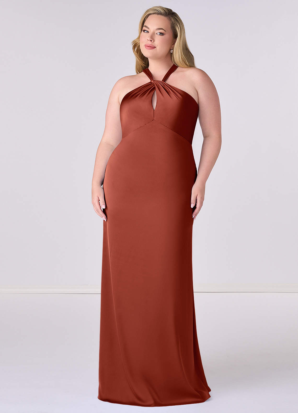 Barbie ♥ Azazie Robes de demoiselle d'honneur Robe Fourreau en Satin extensible Terracotta image1