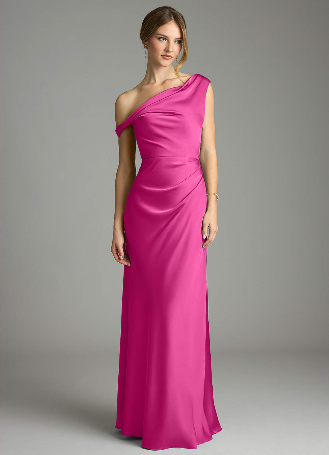 Azazie Emerson Vestidos de damas de honor Vestido de Fucsia de Satén Elástico de Corte Sirena con Vestidos sin tirantes image3