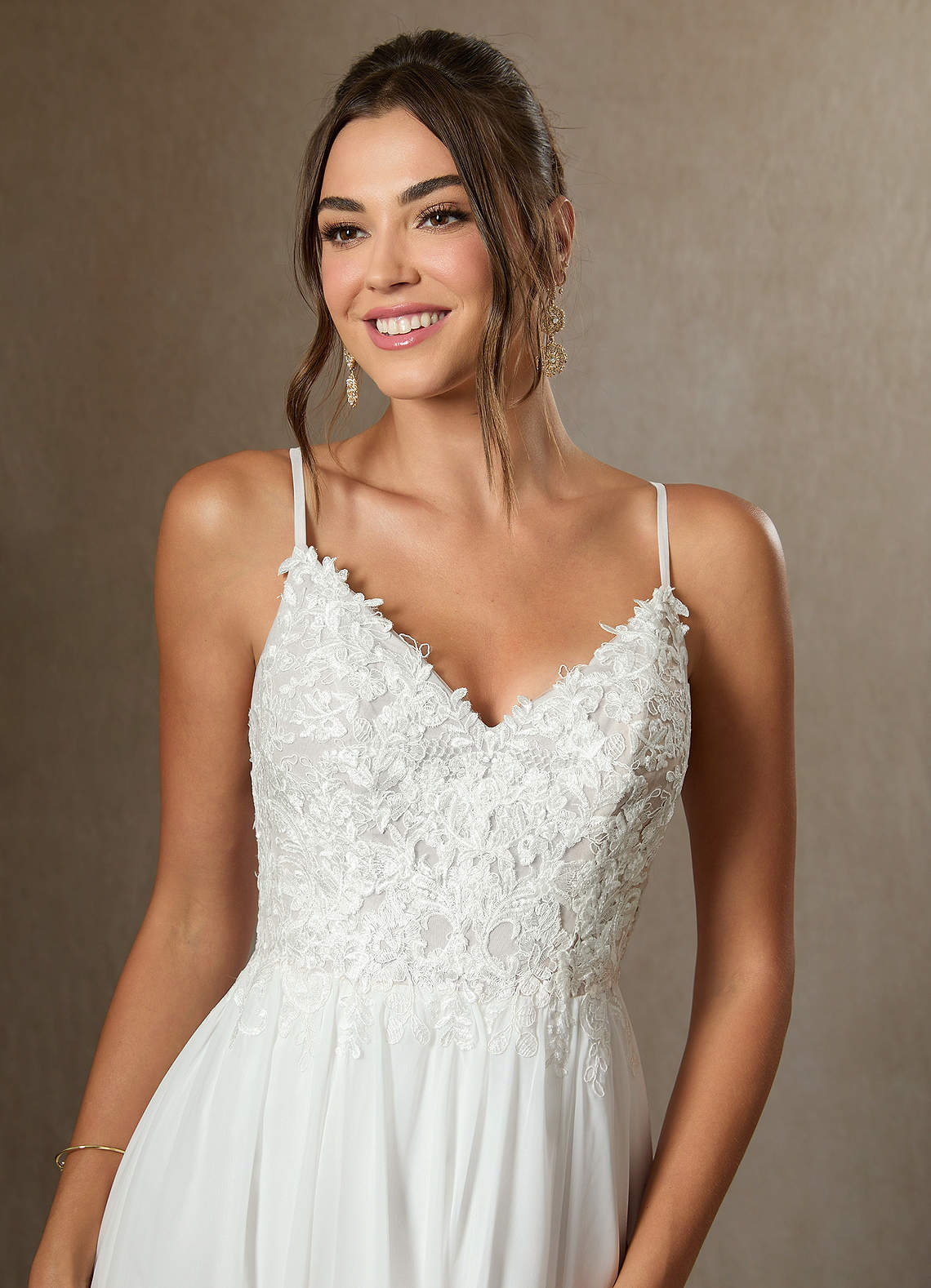 Azazie Gala Brudekjoler En streg Blonde Chiffon Kapel tog Kjole image2