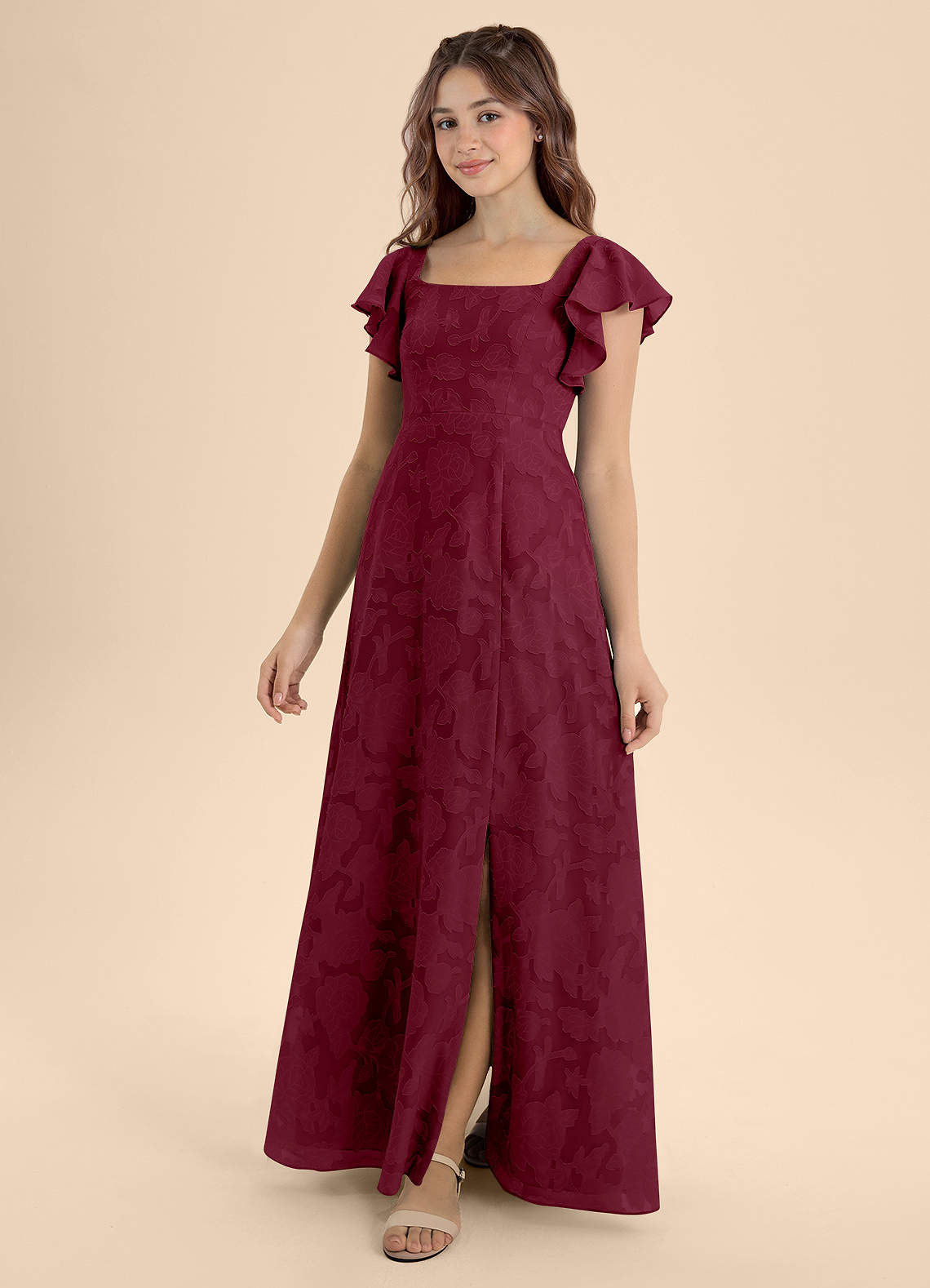 Azazie Bondi Junior Vestido de Borgoña de Devorado Floral de Corte En A con Lazo image1