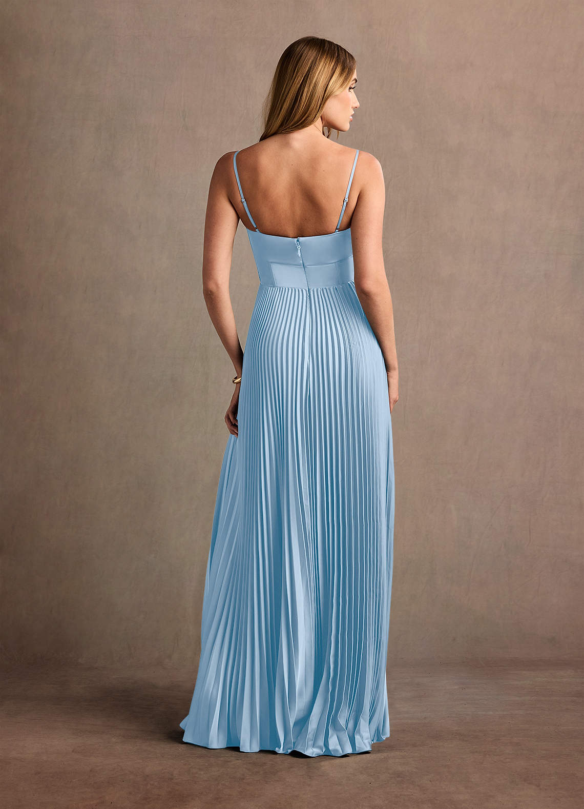 haze blue dress Styla Pleated Maxi Size:22 (36/37) WornOnTV: Penny's blue ruffled SID-D28919 Bridesmaid dress dancing pleats at the