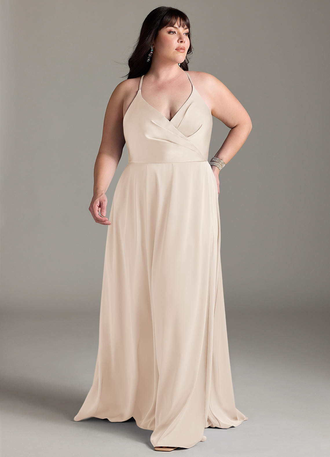 Azazie Davis Robes de demoiselle d'honneur Robe Trapèze en Satin extensible Plissée Albâtre Blanc image1