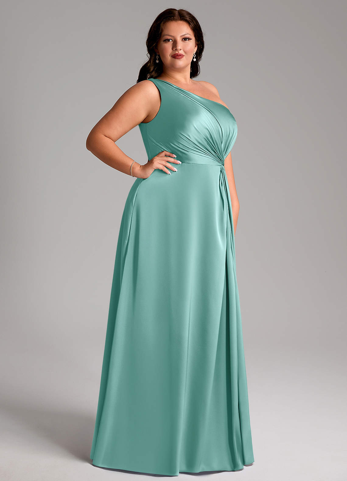Azazie Brooke Vestidos de damas de honor Vestido de Aqua de Satén Elástico de Corte en A con Hombro unilateral image9