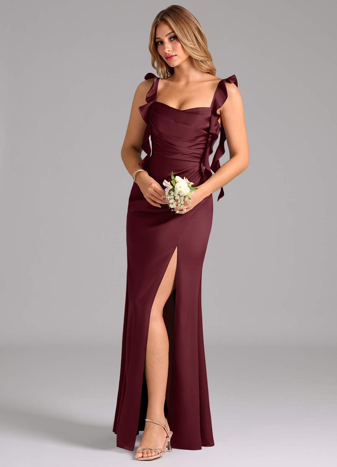 Azazie Jessamine Robes de demoiselle d'honneur Robe Trapèze en Satin extensible Corset Cabernet image1