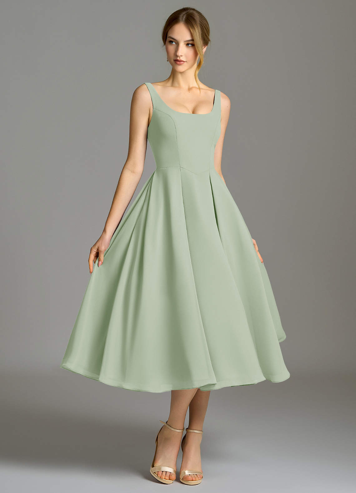 Azazie Amalie Robes de demoiselle d'honneur Robe Trapèze en Mousseline de soie Plissée Vert Sauge image2