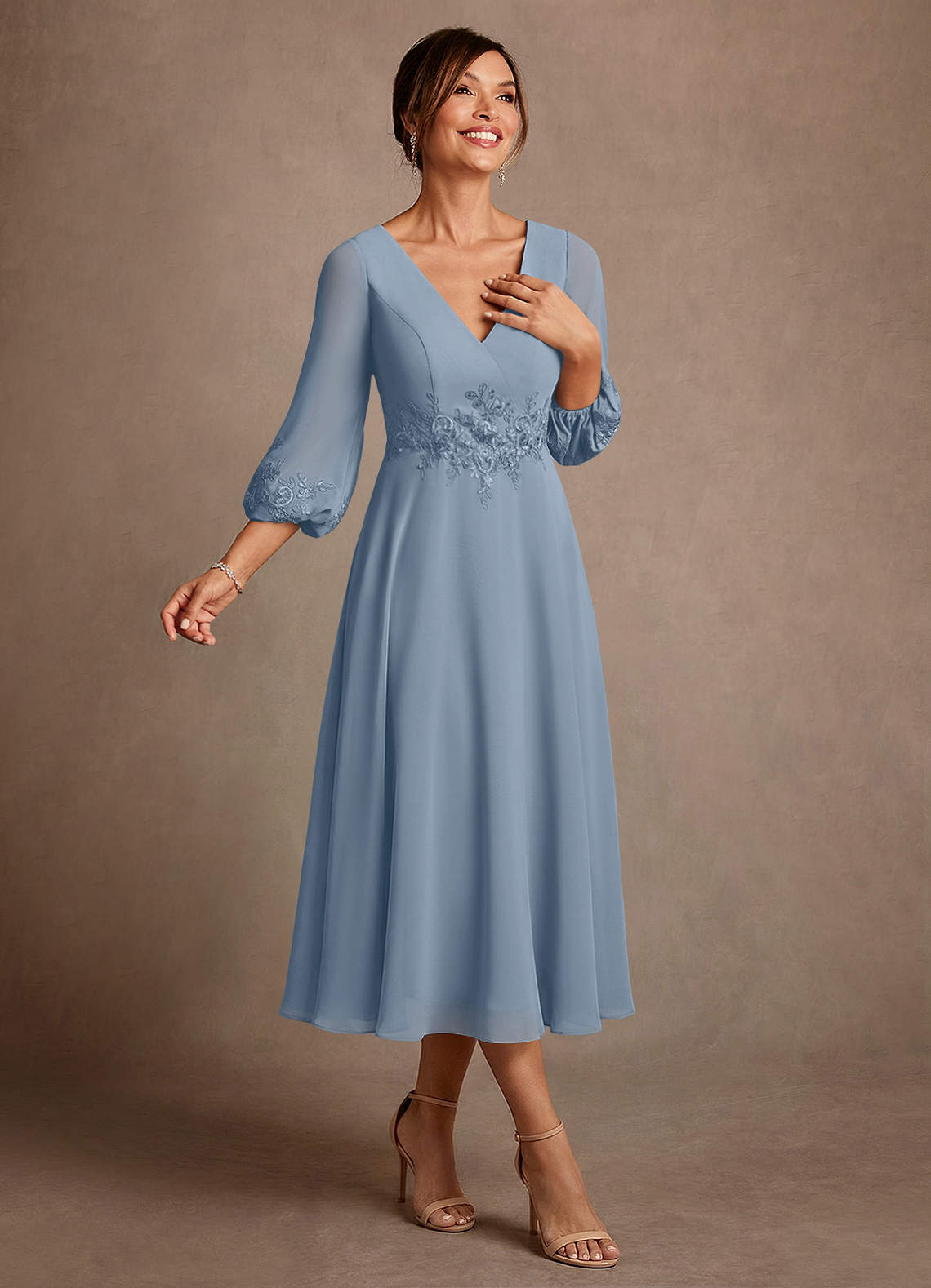 Azazie Ana Vestidos para mãe da noiva Vestido Azul Empoeirado de Chiffon de Linha A com Renda image1