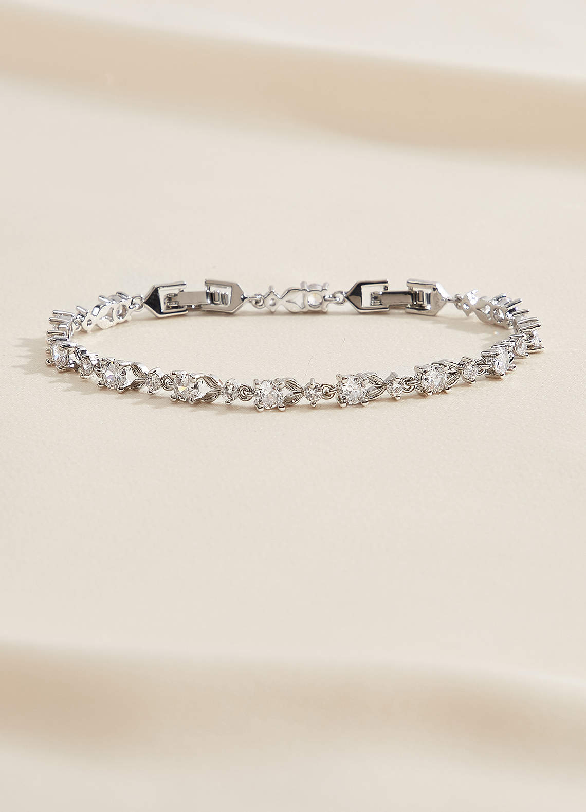 front Pulsera Elegante