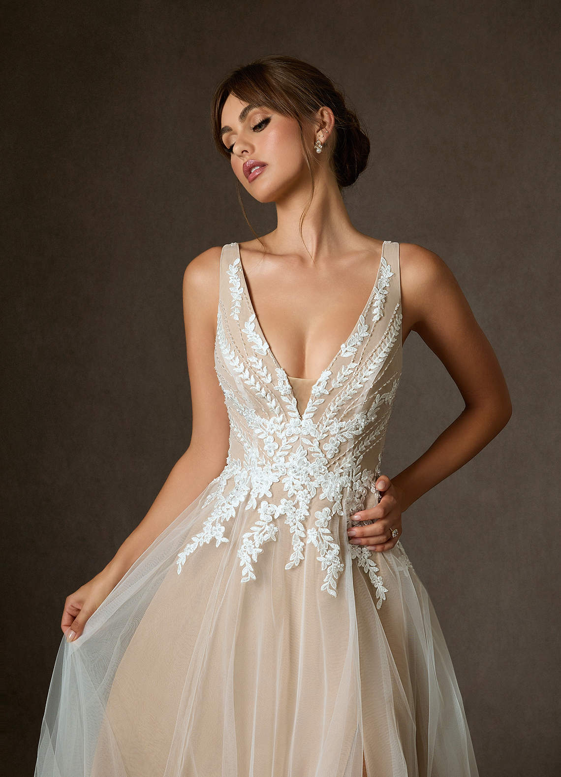 dance costume white dress Customized Professional Latin Dance Dress White Feather Trim Hemba Cha Cha  Performance Dancing Costume  DANCEYM