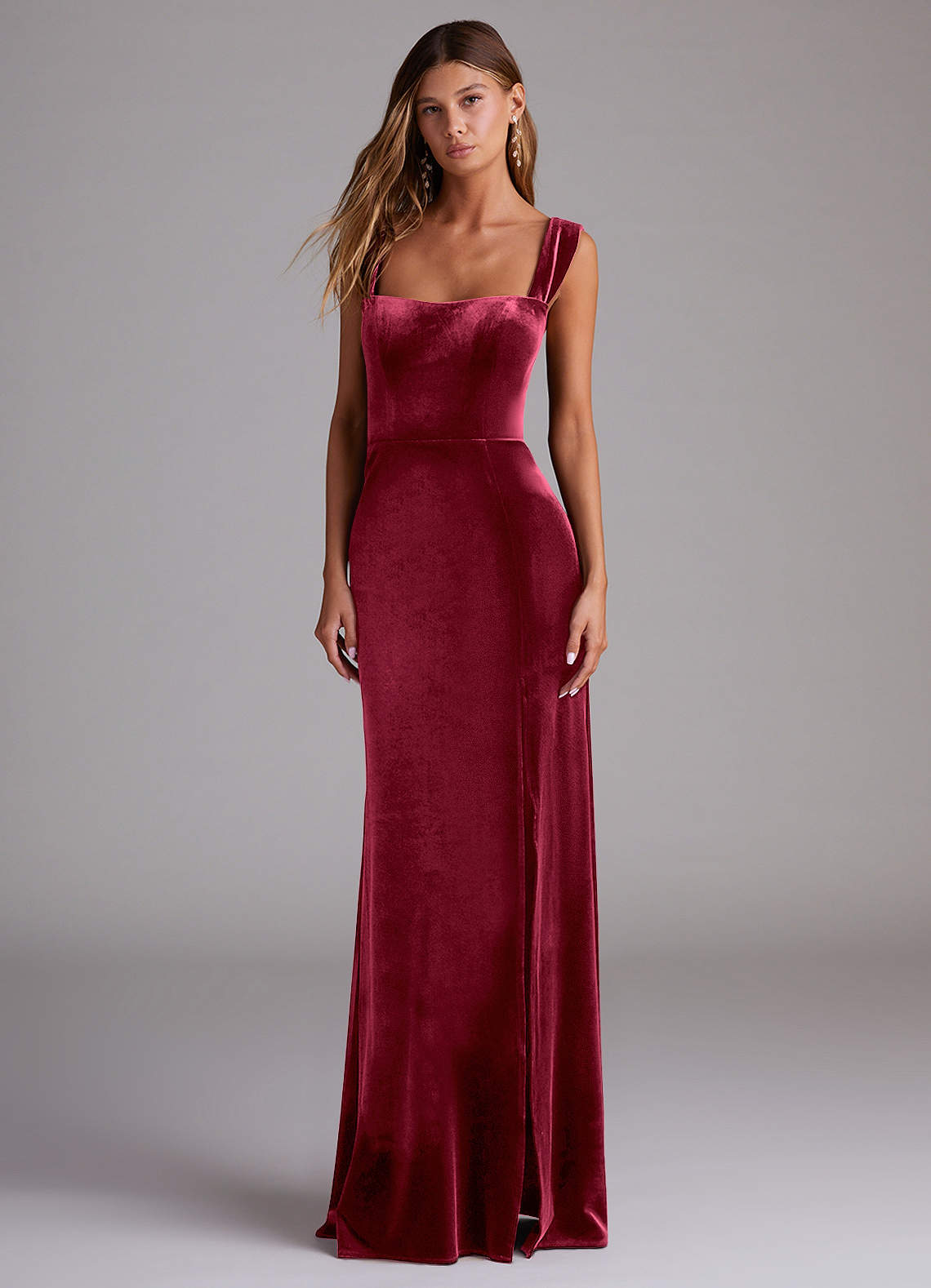 Azazie Junia Vestidos de madrinha de casamento Vestir Borgonha de Veludo de Bainha com Fora do ombro image1