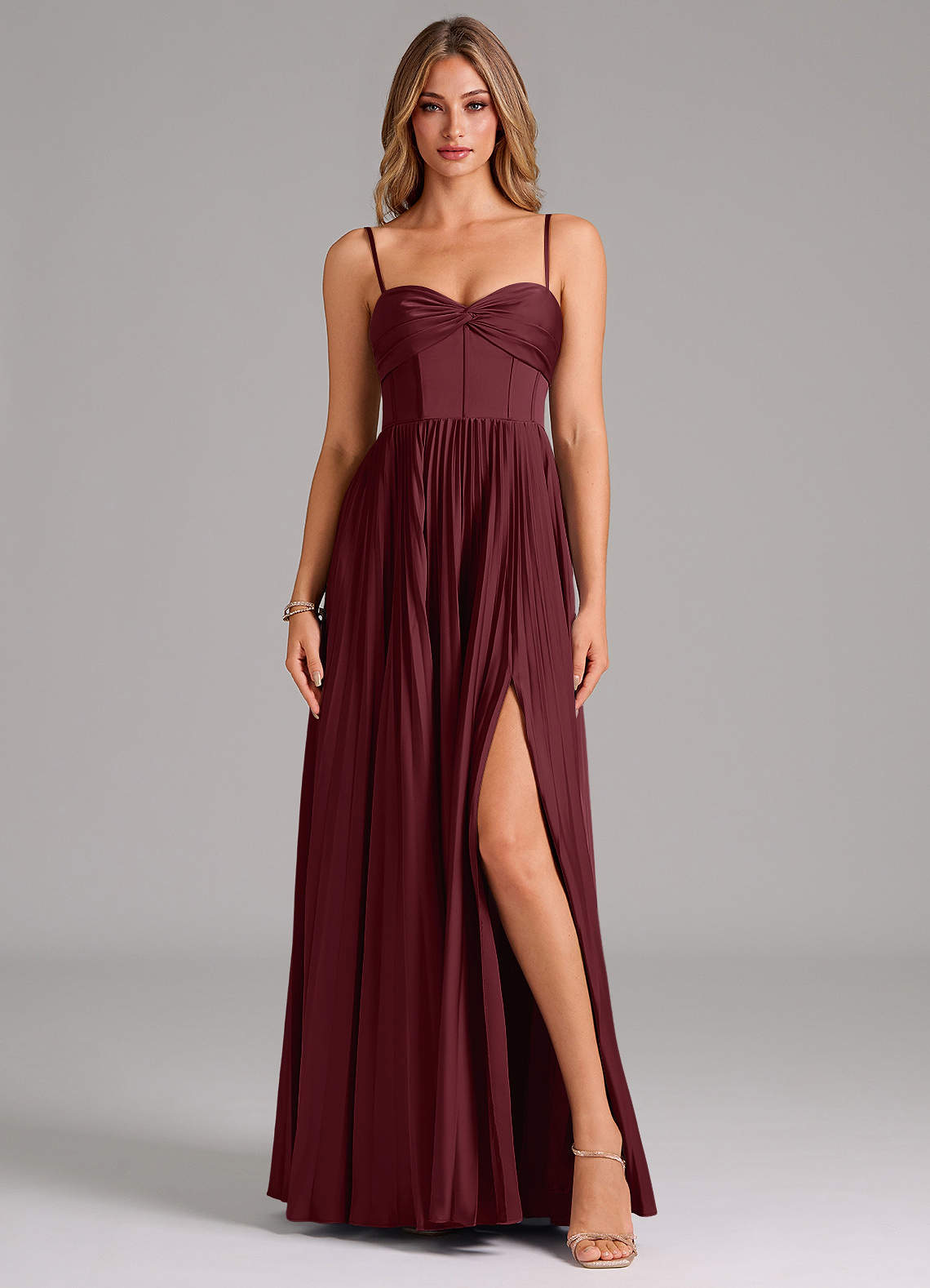 Azazie Tyla Brautjungfernkleider A-Linie Herzausschnitt Stretch-Satin Kleid Cabernetrot image1