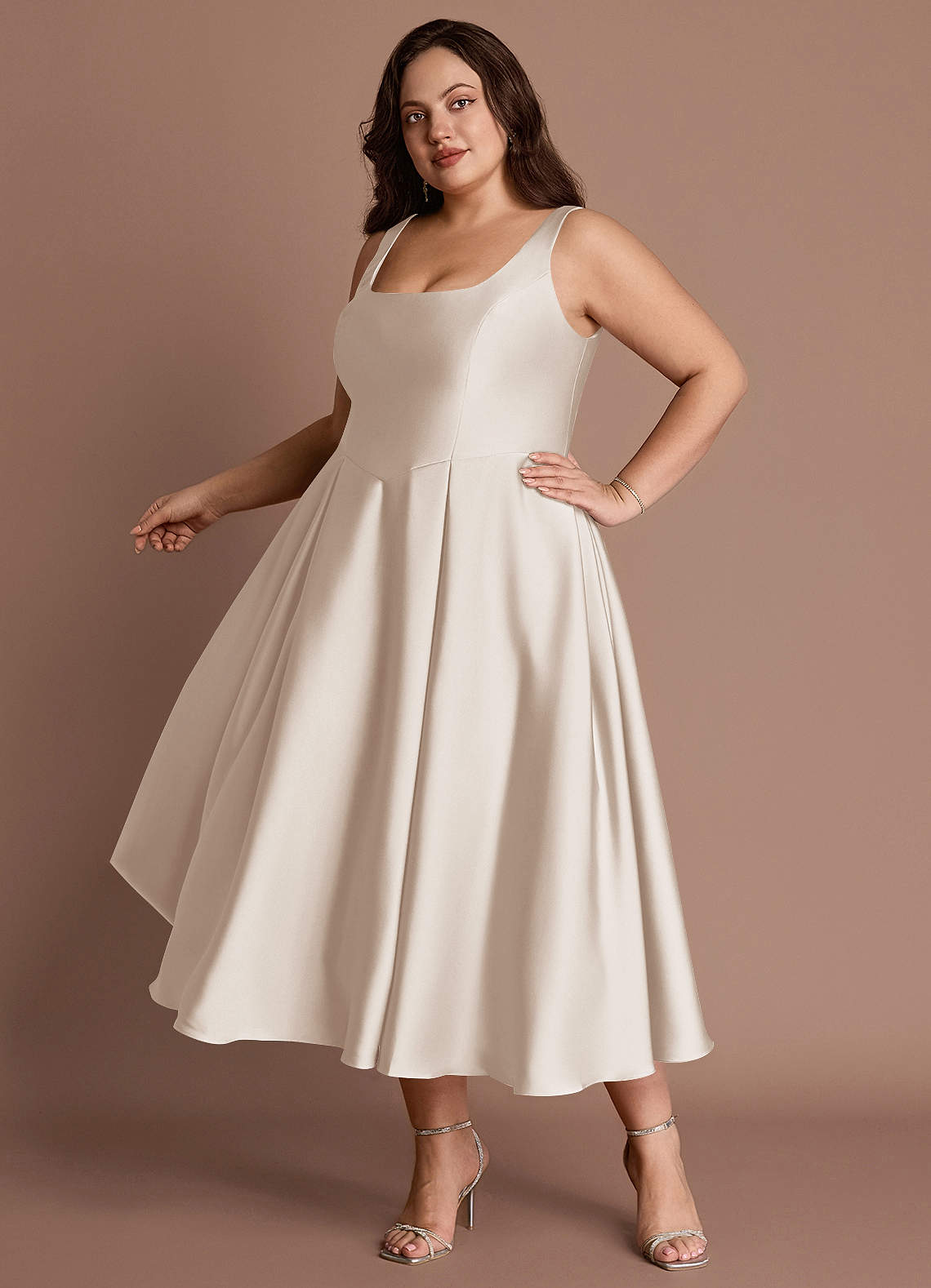 Olivia Cream Pleated Midi Dress image8