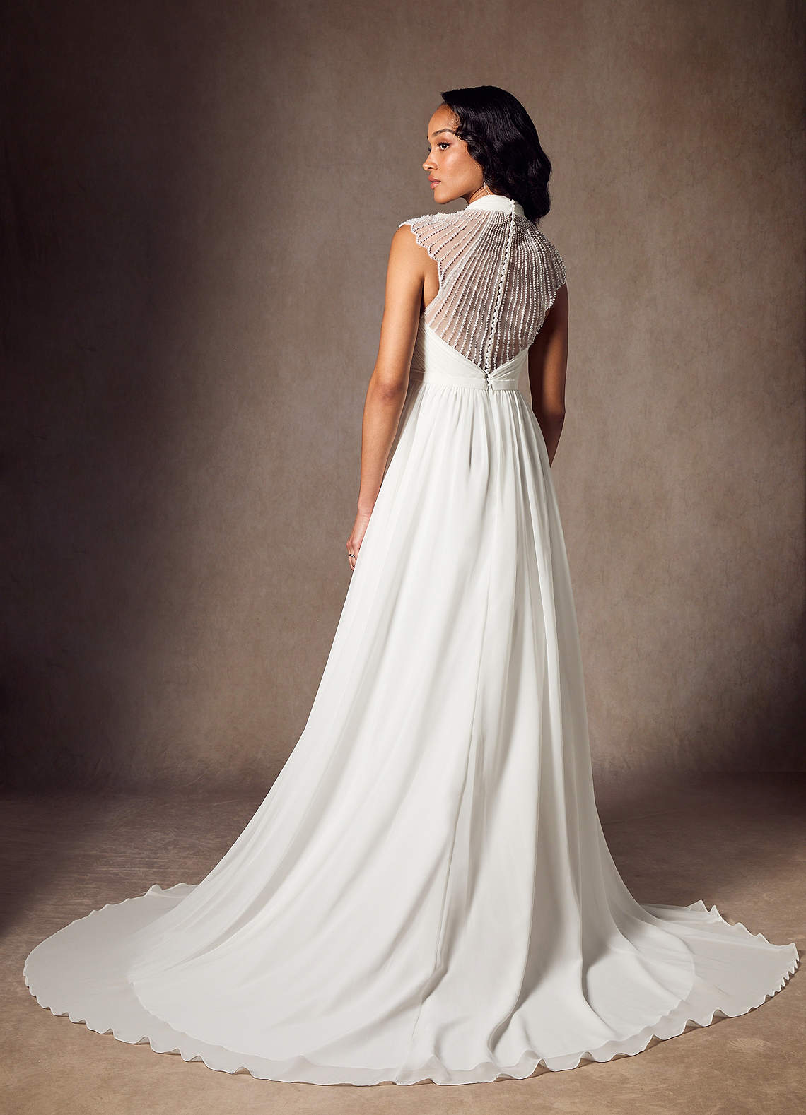 Azazie Cersei Vestidos de novia Vestido de Diamante Blanco de Gasa de Corte en A con Plisado image1