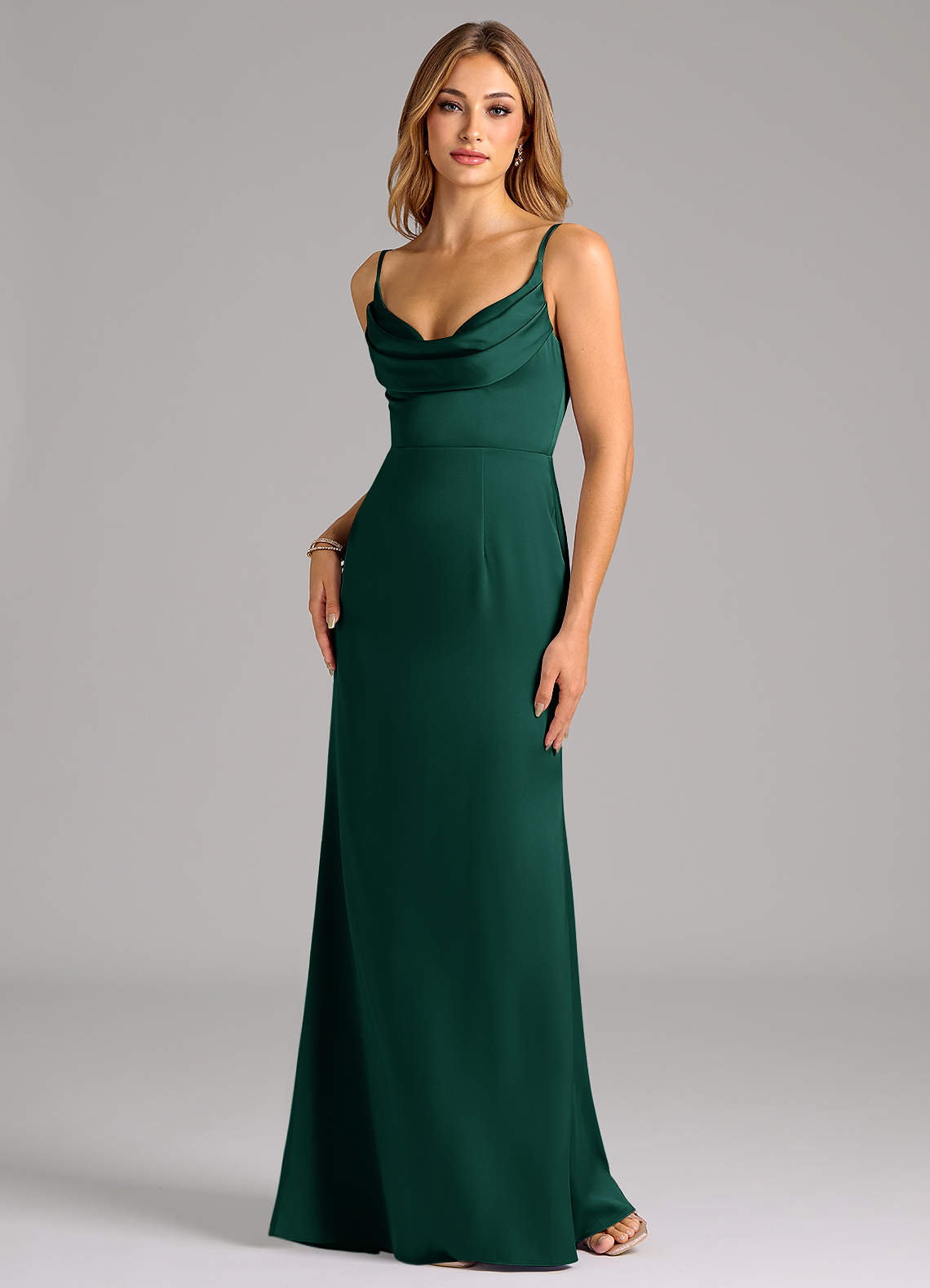sweetheart neckline emerald green dress Azazie Aimee Ready to Ship Stretch Satin Bridesmaid Dresses Pink Mini Dresses - Size:9-10 Years group_size:standard:quinn-v-neck-pocket-dress-l14244-black Bridesmaid dress Final pieces remaining