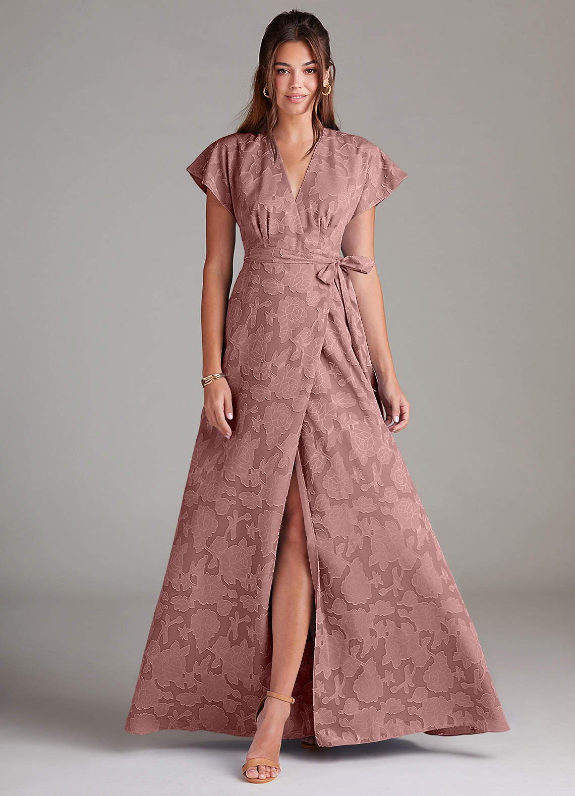 Azazie Ling Vestidos de damas de honor Vestido de Rosa Polvorienta de Devorado Floral de Corte en A con Plisado image1