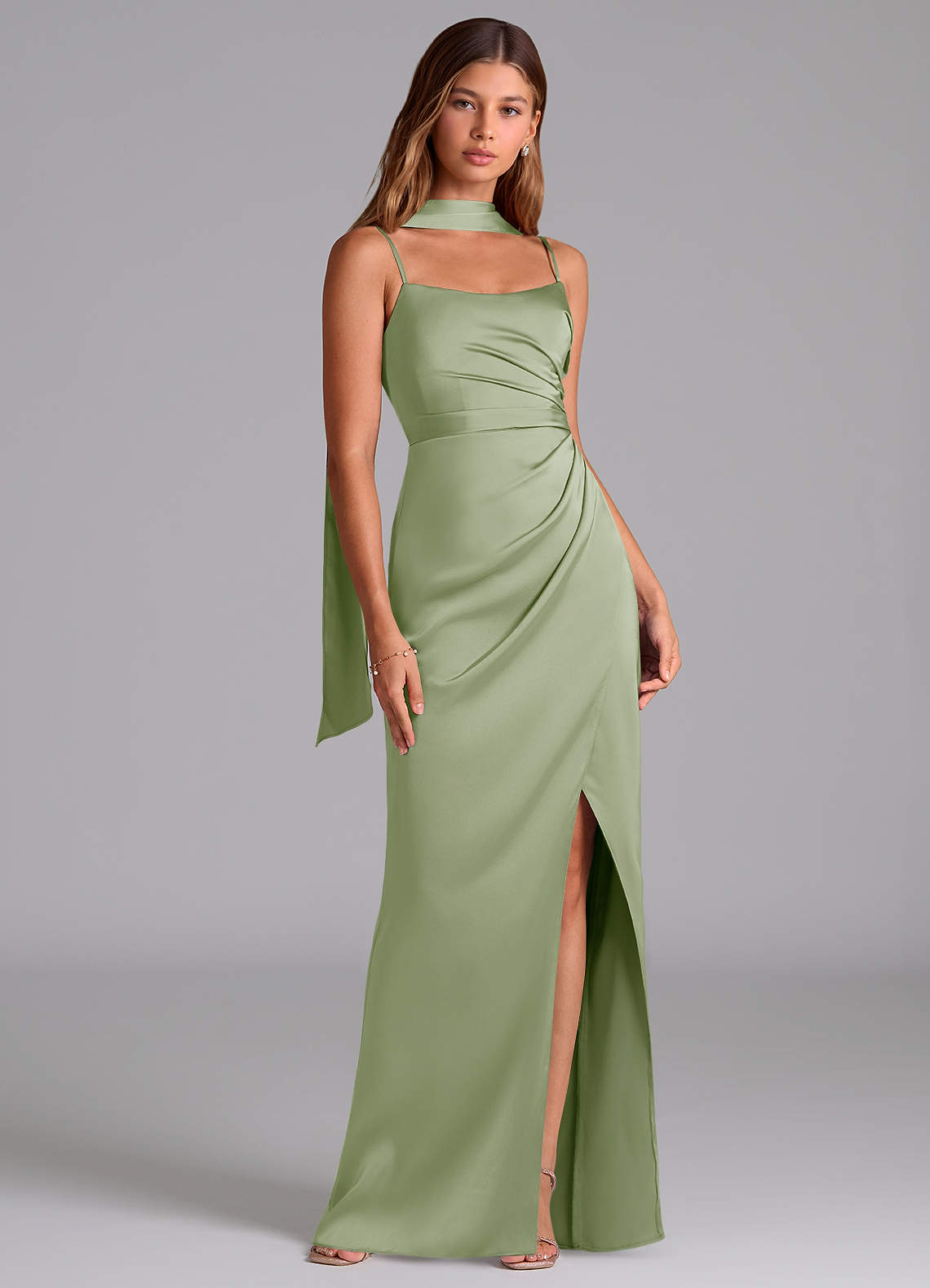 Azazie Calandra Jurken voor bruidsmeisjes Jurk van Stretch Satijn met A-Lijn Geplooid Stoffige Salie image1