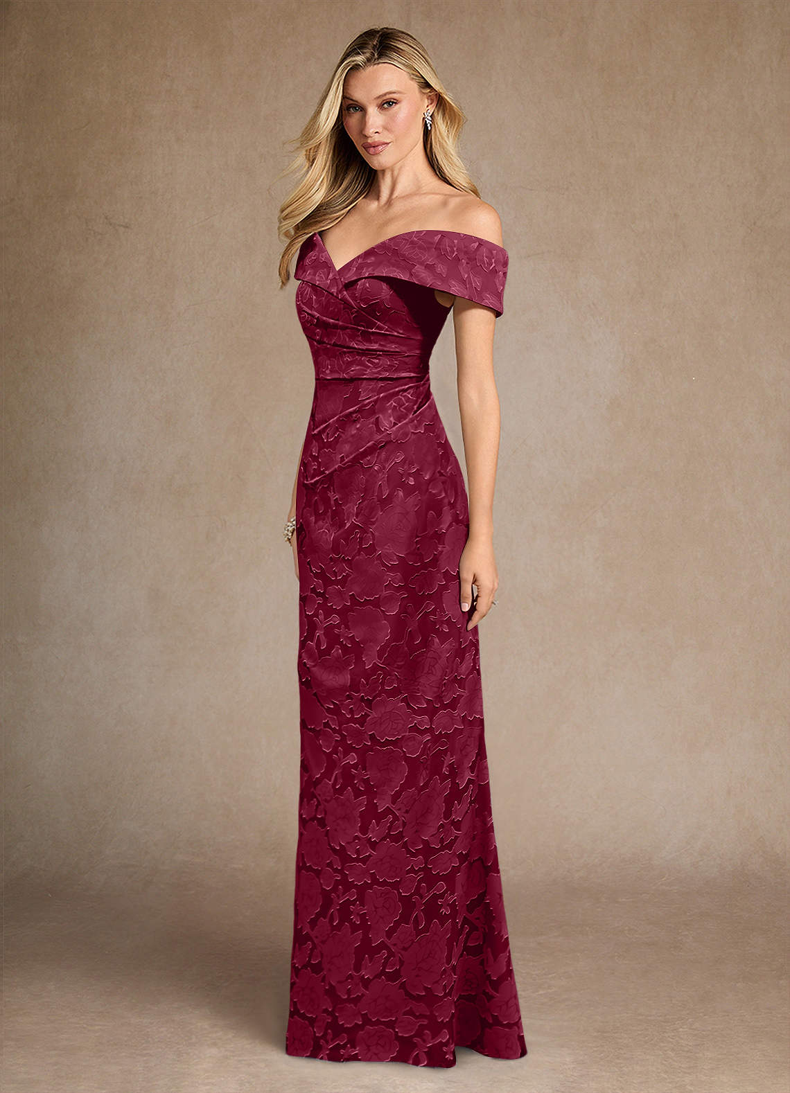 Azazie Canton vestidos de madre de la novia Vestido de Borgoña de Devorado Floral de Sirena con Vestidos sin tirantes image1