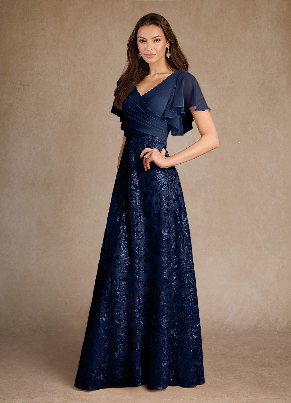 Azazie Fallon vestidos de madre de la novia Vestido de Azul Marino Oscuro de Encaje de Corte En A con Plisado image1