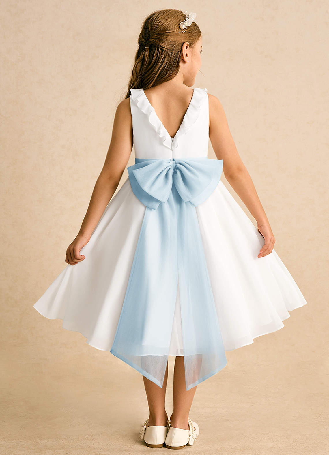 Azazie Dani Blumenmädchenkleider A-Linie Schleifen Chiffon Kleid Elfenbein Himmelblau image1