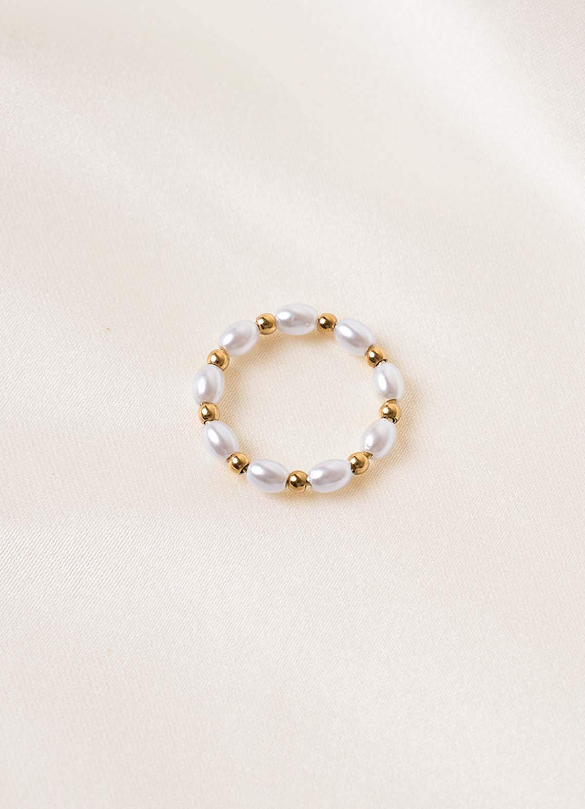 front Pearl Gold Ring