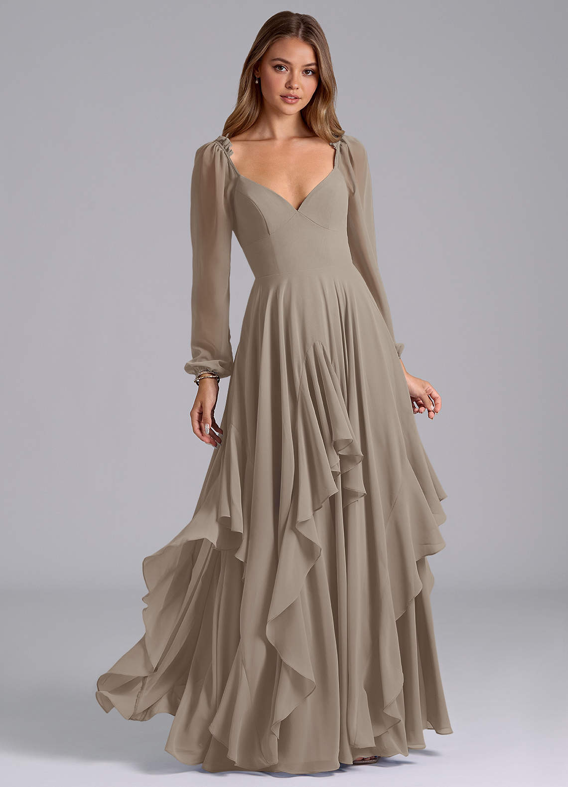 Azazie Karan Abiti da Damigella Abito A-Line in Chiffon Manica Lunga Taupe image1