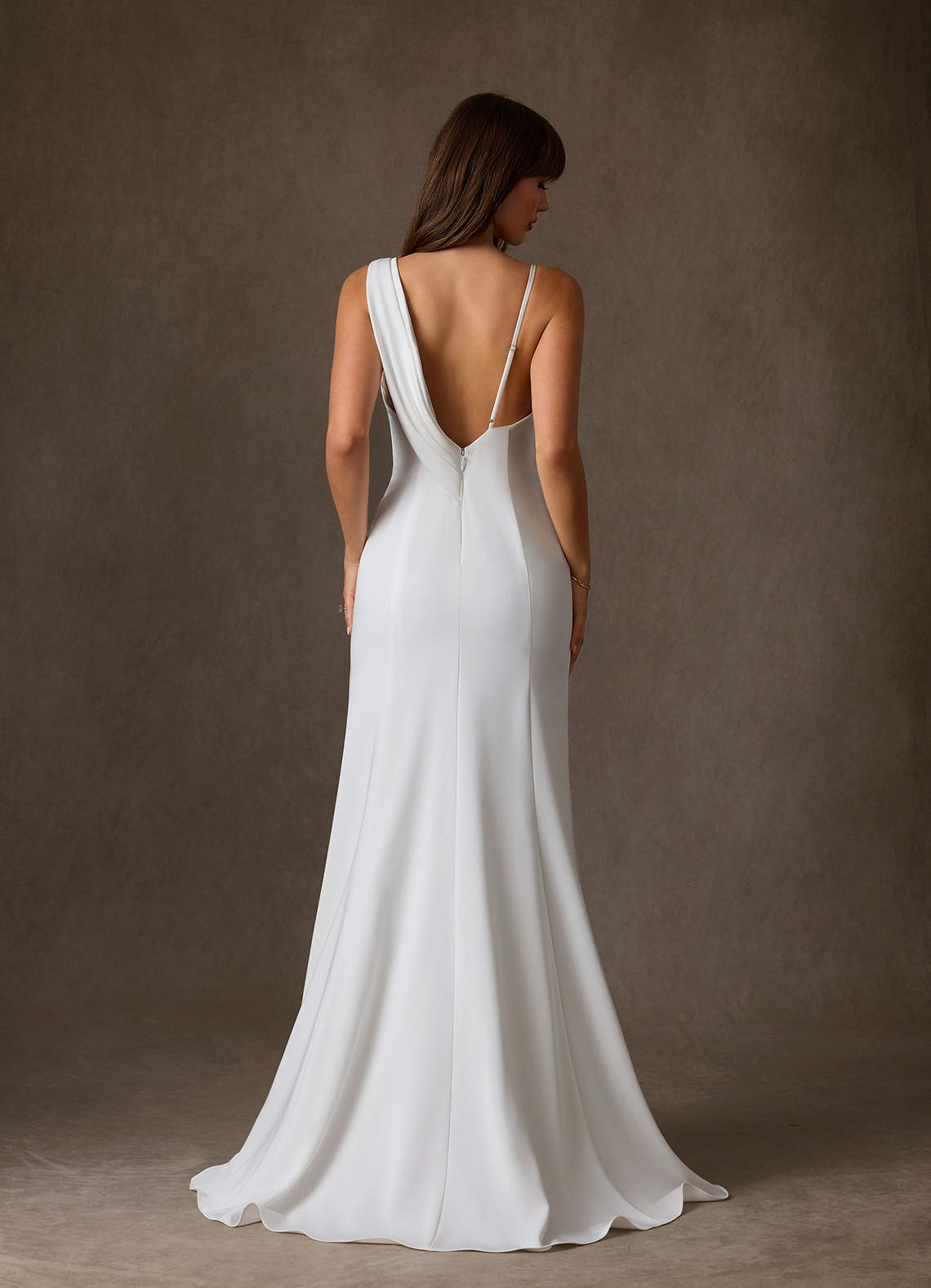 Azazie Laniece Vestidos de novia Vestido de Diamante Blanco de Satén con cara trasera de crepé de Corte Recto image7
