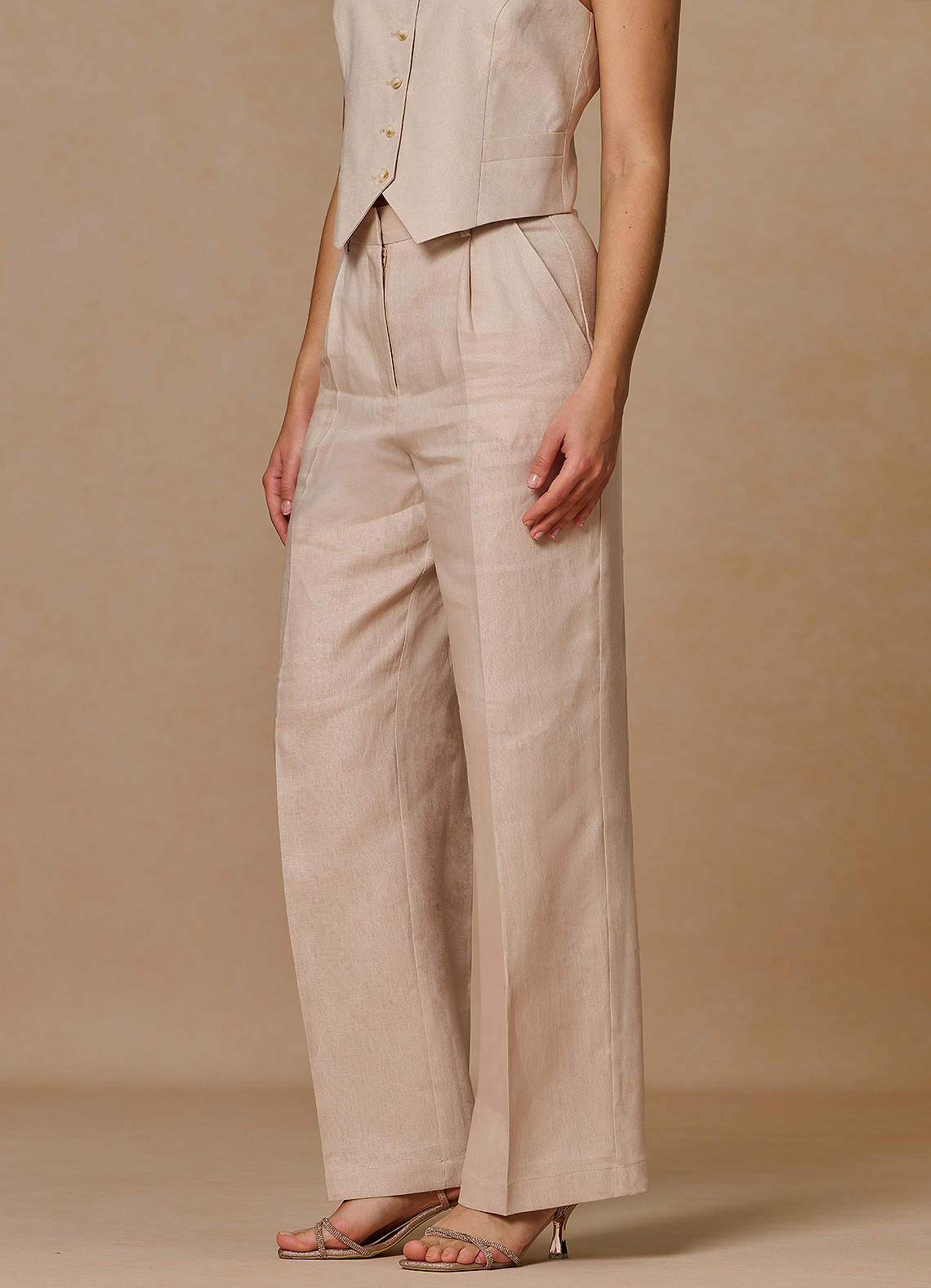 front Belicia Tan 100% Linen Pants