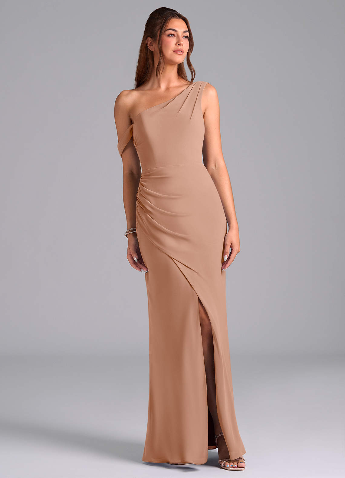Azazie Madelyn Brautjungfernkleider Wandelbar Meerjungfrau-Linie Schulterfrei Chiffon Kleid Champagner Rosa image1