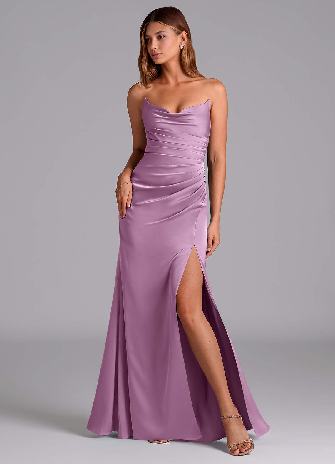 Azazie Claudelle Suknie dla druhen Syrena Bez ramiączek Satyna elastyczna Do ziemi Sukienka image1