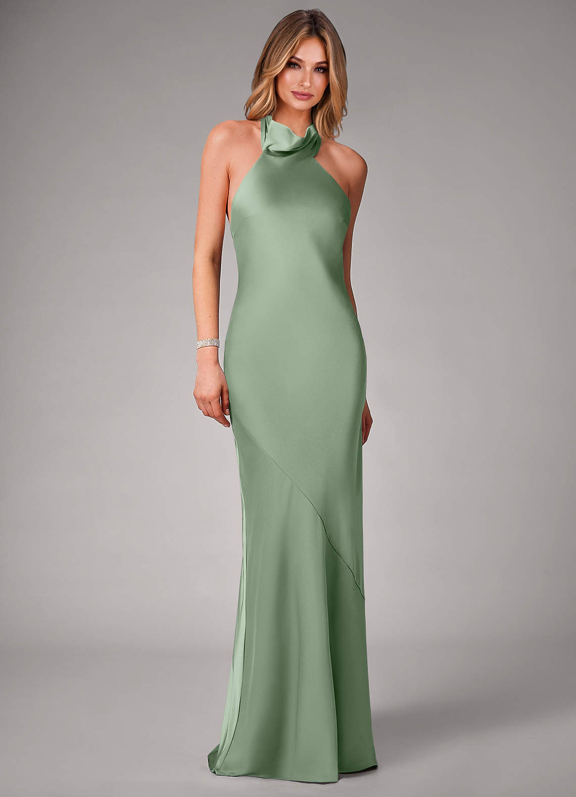 Azazie Velli Abiti da Damigella Abito Sirena in Raso Elasticizzato Matcha image3