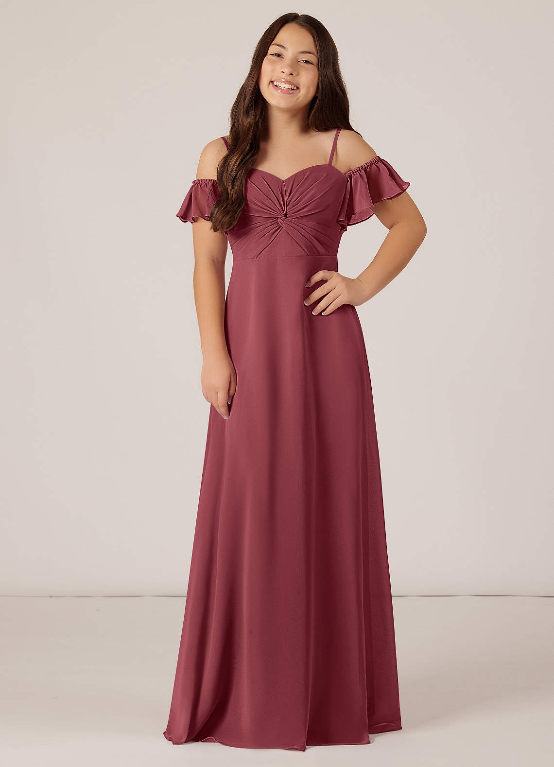 Azazie Juna Junior Robe Trapèze en Mousseline de soie Épaule décolletée Merlot image1