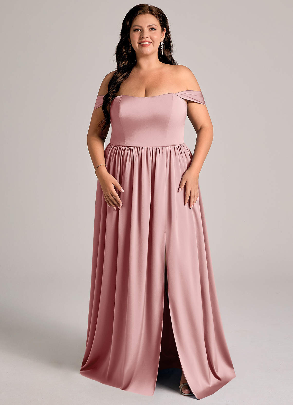 Azazie Calianna Vestidos de damas de honor Vestido de Rosa Polvorienta de Satén Elástico de Corte en A Convertible con Vestidos sin tirantes image1