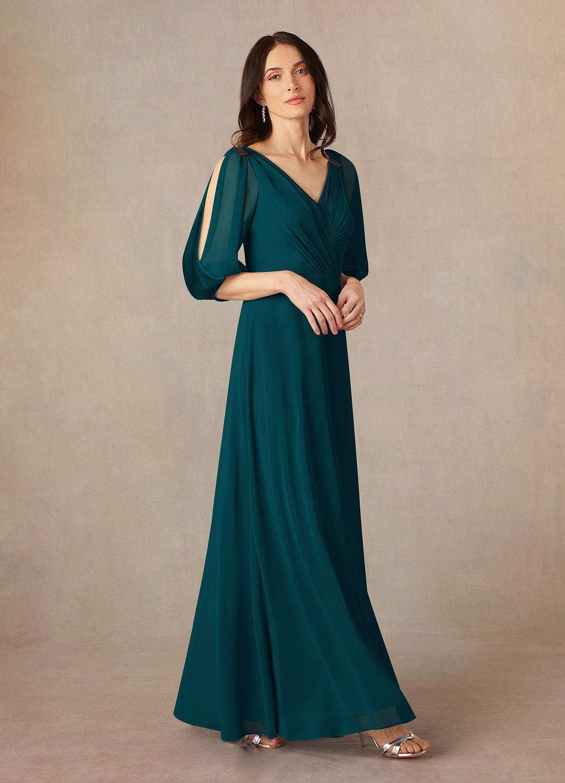Azazie Bronwyn Kleider für die Brautmutter A-Linie V-Hals Gerüscht Chiffon Kleid Kiefer image1