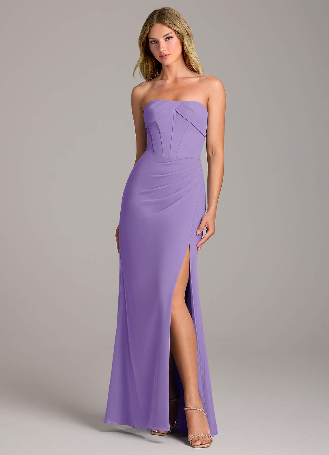 Azazie Chantel Jurken voor bruidsmeisjes Converteerbaar Jurk van Chiffon met Kolom Strapless Tahiti image1