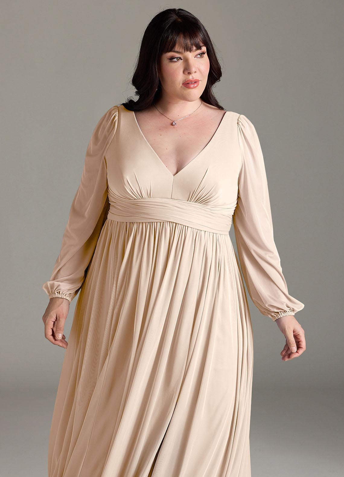 Azazie Norah Abiti da Damigella Abito A-Line in Chiffon con Maniche lunghe e Scollo a V Alabastro Bianco image11