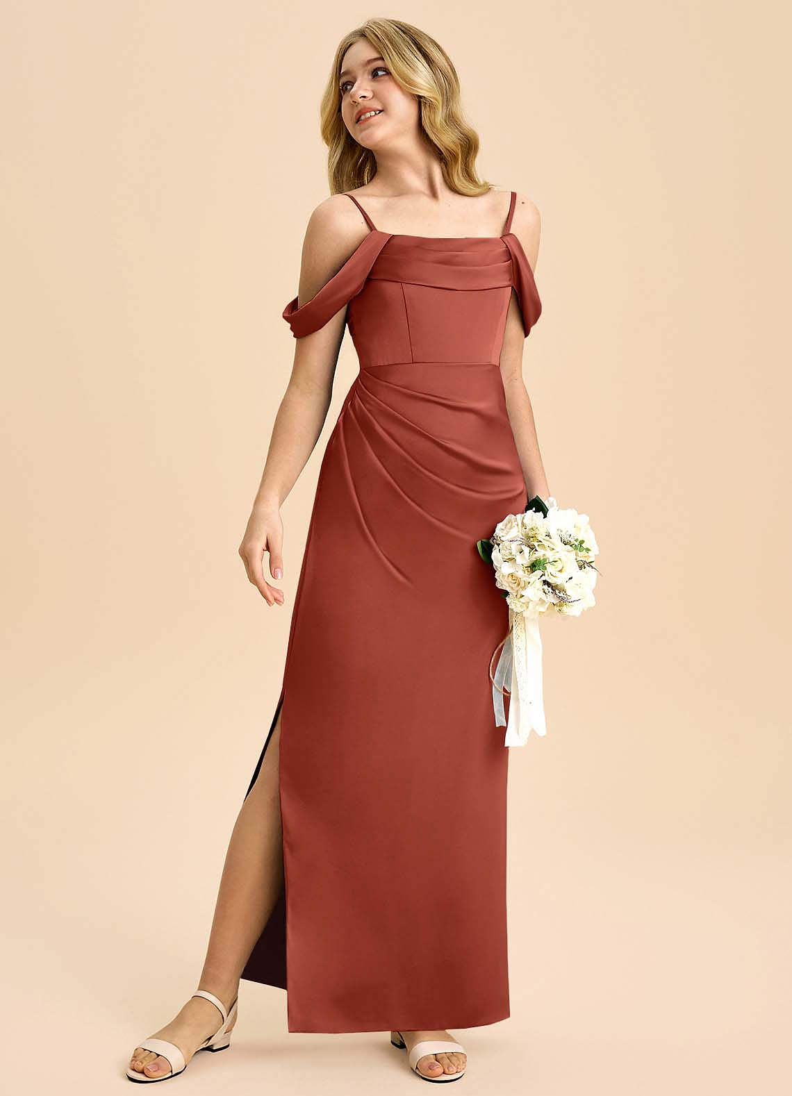 Azazie Saige Junior Robe Fourreau en Satin extensible Épaule décolletée Terracotta image4